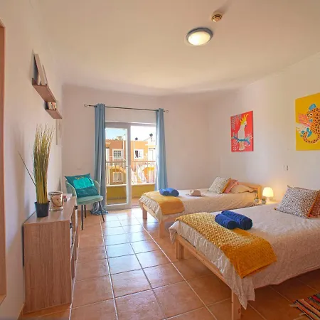 In Barrocal By Interhome 培拉